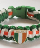 Ireland / Irish Paracord Wristband - Shield